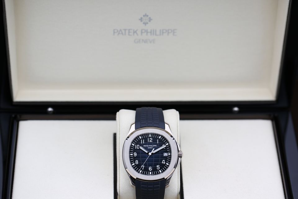 Patek Philippe Aquanaut 5168G-001 Image 4